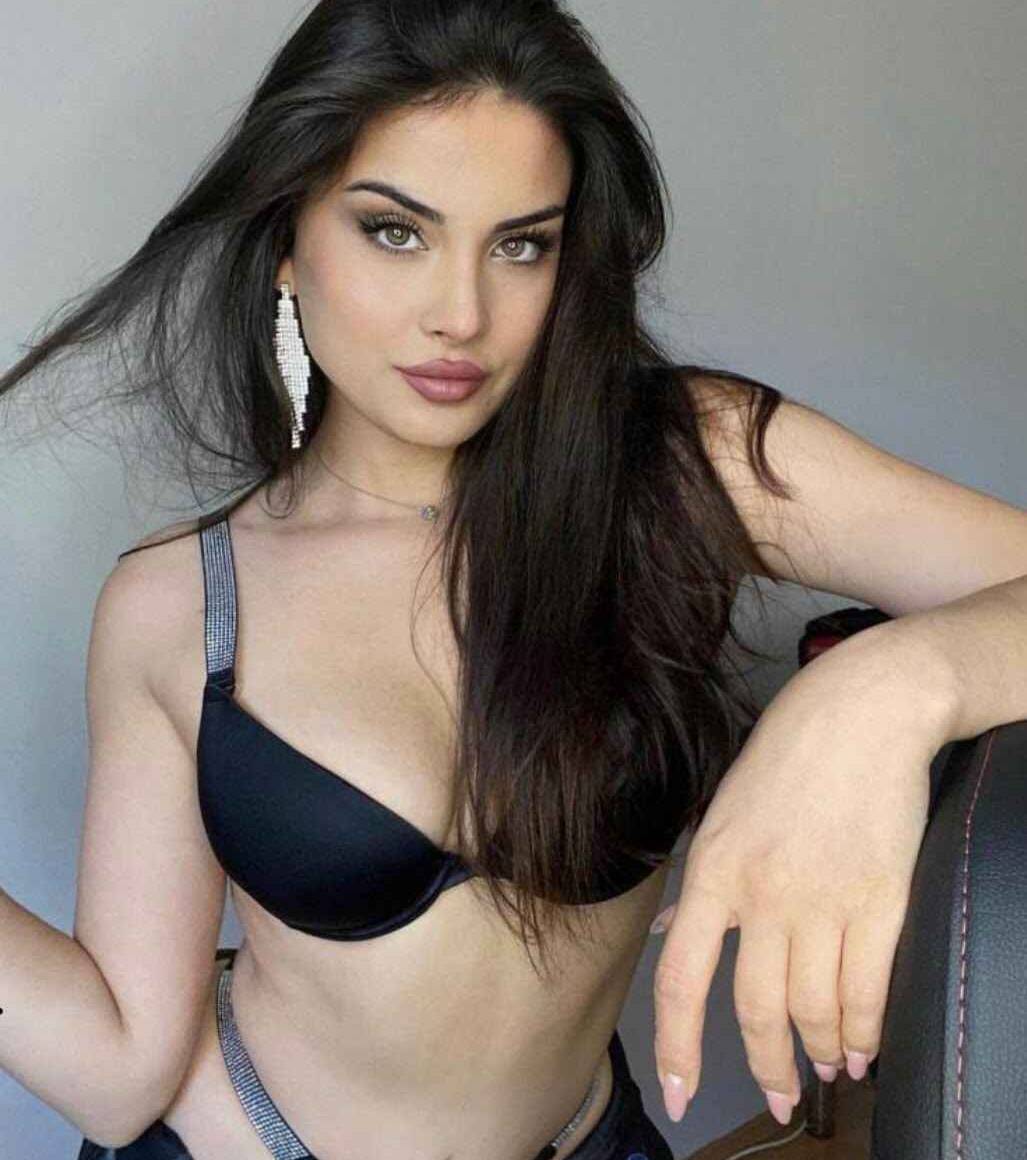 Bahçeşehir Escort Filiz İle Heyecanlı Bir Gece Geçirin